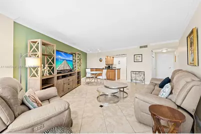 3700 Galt Ocean Dr #612, Fort Lauderdale, FL 33308 - Photo 2