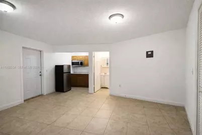 2471 NW 18th Ter #A, Miami, FL 33125 - Photo 6