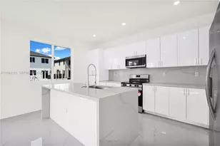 22485 SW 125th Ave, Miami, FL 33170 - Photo 2