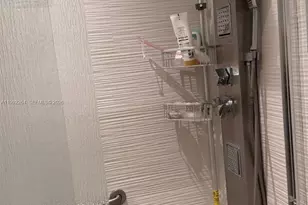 10060 NW 41st St, Doral, FL 33178 - Photo 12