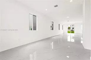 22555 SW 125th Ave, Miami, FL 33170 - Photo 4