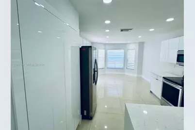 5002 SW 35th Ter, Hollywood, FL 33312 - Photo 14