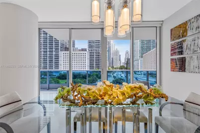 200 Biscayne Boulevard Way #504, Miami, FL 33131 - Photo 8