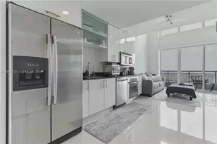 60 SW 13th St, Miami, FL 33130 - Photo 4