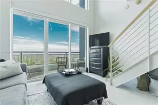 60 SW 13th St, Miami, FL 33130 - Photo 2