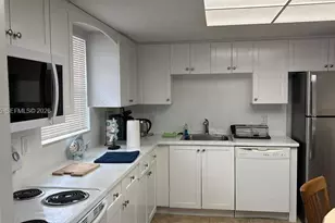 1120 NE 24th Ave, Pompano Beach, FL 33062 - Photo 6