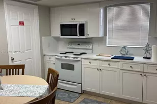 1120 NE 24th Ave, Pompano Beach, FL 33062 - Photo 4