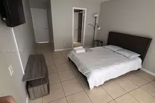 1120 NE 24th Ave, Pompano Beach, FL 33062 - Photo 8