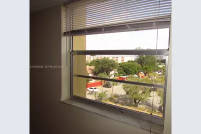 10090 NW 80th Ct #1560, Hialeah Gardens, FL 33016 - Photo 24