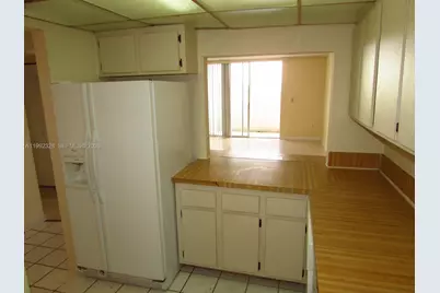 10090 NW 80th Ct #1560, Hialeah Gardens, FL 33016 - Photo 12