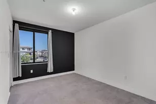 8363 NW 41st St, Doral, FL 33166 - Photo 12