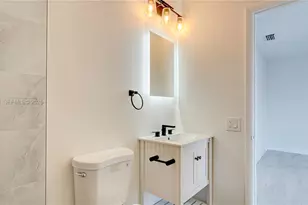 710 SW 114th Ave, Sweetwater, FL 33174 - Photo 16