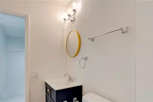 710 SW 114th Ave, Sweetwater, FL 33174 - Photo 22