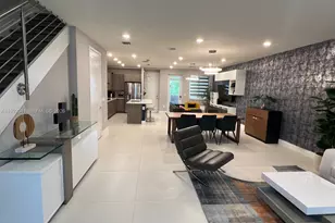 10355 NW 66th St, Doral, FL 33178 - Photo 1