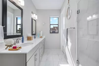 20921 NW 1st Ct, Pembroke Pines, FL 33029 - Photo 18