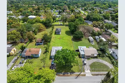 14031 NW 5th Ave, Miami, FL 33168 - Photo 2