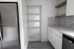 2160 NW 30th St, Miami, FL 33142 - Photo 18