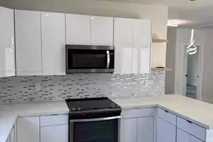 2160 NW 30th St, Miami, FL 33142 - Photo 14