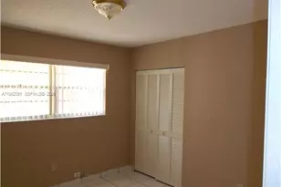 4131 W 18th Ct, Hialeah, FL 33012 - Photo 12