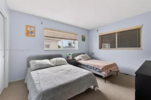 412 S Luna Ct, Hollywood, FL 33021 - Photo 18