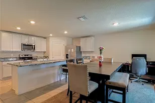 3034 Rim Dr, Spring Hill, FL 34609 - Photo 6