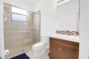 15267 SW 173rd Ln, Miami, FL 33187 - Photo 10