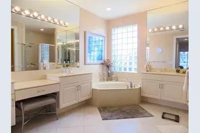 6735 Catania Dr, Boynton Beach, FL 33472 - Photo 24