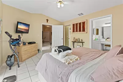 4105 SW 153rd Ave, Miramar, FL 33027 - Photo 8