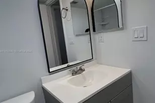 1811 Sabal Palm Dr, Davie, FL 33324 - Photo 20