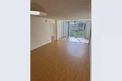 1811 Sabal Palm Dr #403, Davie, FL 33324 - Photo 6