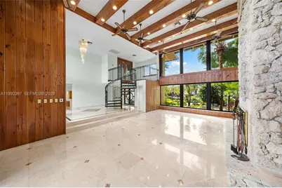 448 Poinciana Dr, Hallandale Beach, FL 33009 - Photo 14