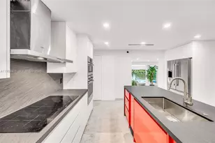 4321 Nautilus Dr, Miami Beach, FL 33140 - Photo 34