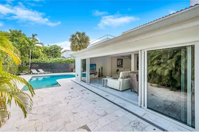 4321 Nautilus Dr, Miami Beach, FL 33140 - Photo 2