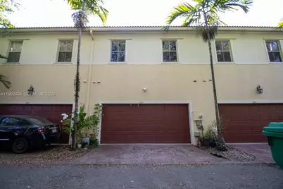 2607 SW 99th Way, Miramar, FL 33025 - Photo 2