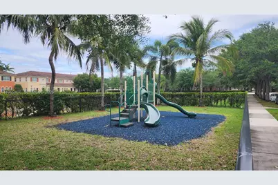 2607 SW 99th Way, Miramar, FL 33025 - Photo 46