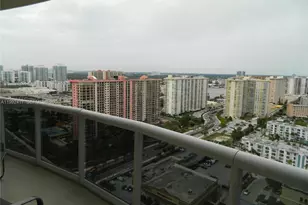 17555 Collins Ave, Sunny Isles Beach, FL 33160 - Photo 20