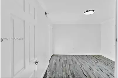 8900 Collins Ave #304, Surfside, FL 33154 - Photo 6