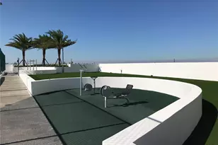 16385 Biscayne Blvd, North Miami Beach, FL 33160 - Photo 18