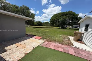 2356 Royal Oaks Blvd, Kissimmee, FL 34744 - Photo 34