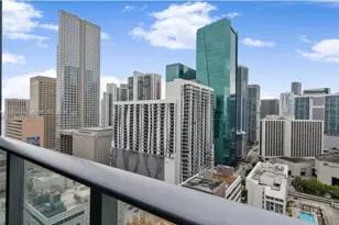 151 SE 1st St, Miami, FL 33131 - Photo 12