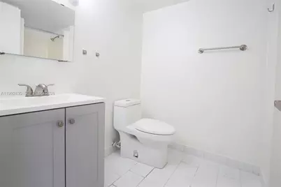 9441 Fontainebleau Blvd #212, Miami, FL 33172 - Photo 12