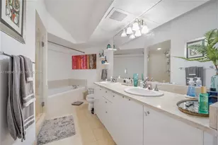 20000 E Country Club Dr, Aventura, FL 33180 - Photo 8