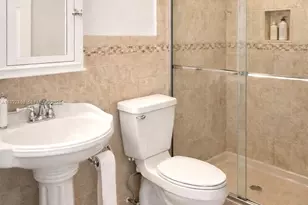 1425 Atlantic Shores Blvd, Hallandale Beach, FL 33009 - Photo 8