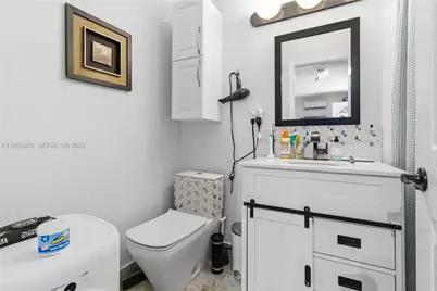 1321 NE 148th St, Miami, FL 33161 - Photo 34