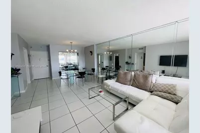 400 Kings Point Dr #1504, Sunny Isles Beach, FL 33160 - Photo 8