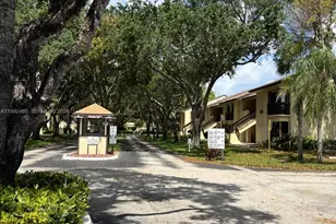 1969 SW 15th St, Deerfield Beach, FL 33442 - Photo 28