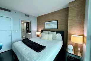 55 SE 6th St, Miami, FL 33131 - Photo 18