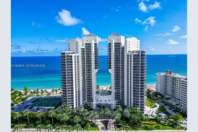 19333 Collins Ave #304, Sunny Isles Beach, FL 33160 - Photo 6