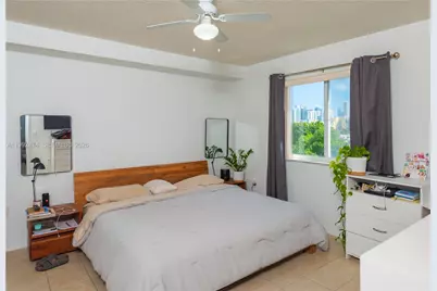 816 NW 11th St #606, Miami, FL 33136 - Photo 8