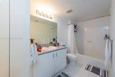 816 NW 11th St #606, Miami, FL 33136 - Photo 8